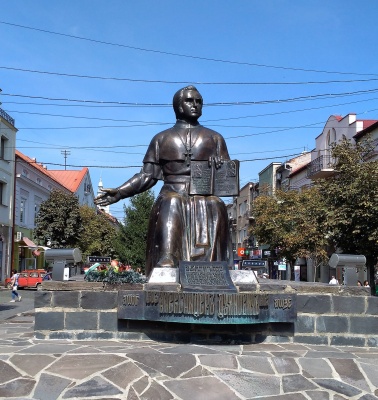 pomník Alexandra Duchnoviče v Mukačevu